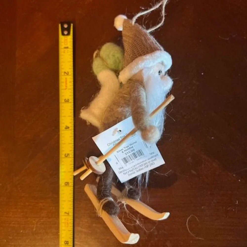 Vintage style Wool‎ & Felt Skiing Santa Claus Christmas Ornament with backpack